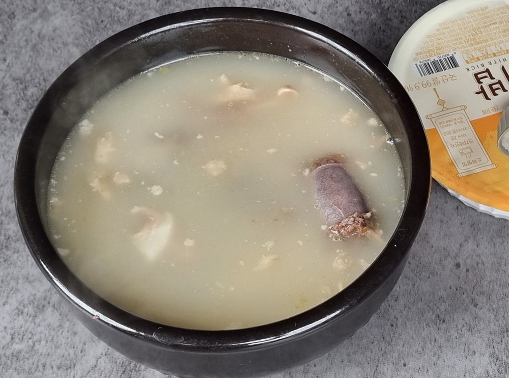 먹판사 순대국